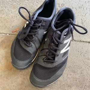 New Balance Minimus Zero Size 8